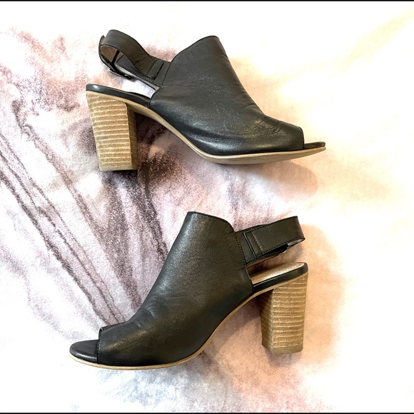 Softmoc soft leather peep toe bootie - Picture 1 of 4